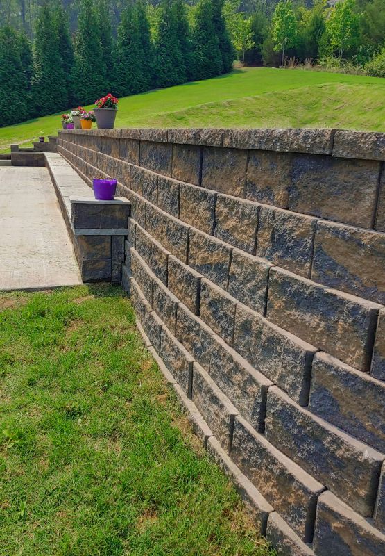 Local Landscape Wall Construction in Smithville, TX