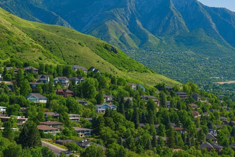 Local Hardscape Wall Construction in Farmington, UT